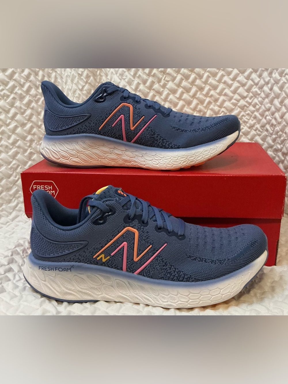 New Balance Fresh Foam X 1080v12 Navy Pink Women 9.5 Sneakers